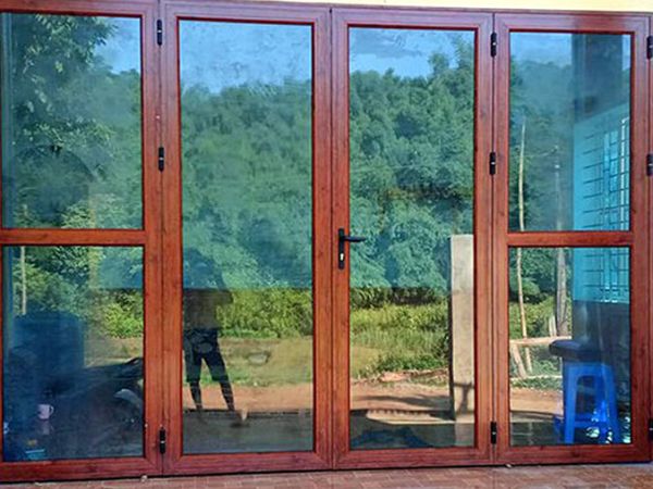 Dịch Vụ Thi Công Cửa Tại Quảng Ngãi – Giải Pháp Hoàn Hảo Cho Mọi Công Trình